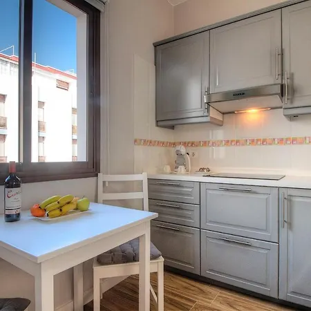 Sonia's View Apartment *